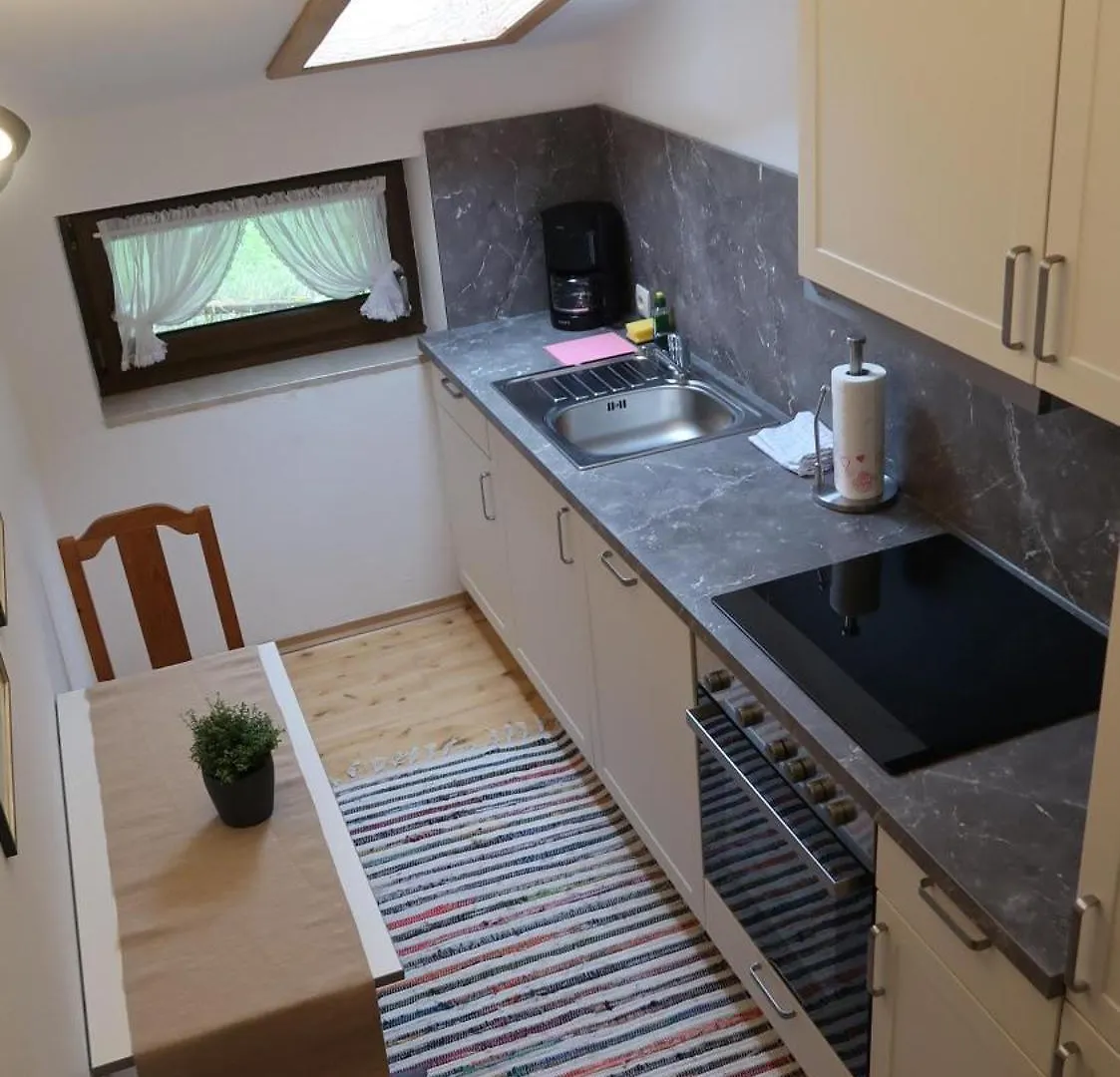 아파트 Ferienwohnung Zahnder Inkl. Chiemgaukarte 루폴딩 독일